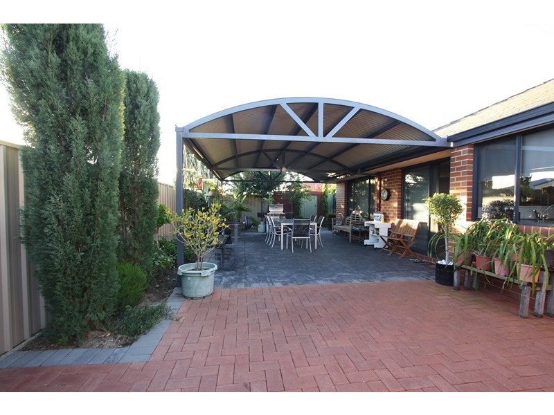 31 Copperback Circle, Huntingdale WA 6110