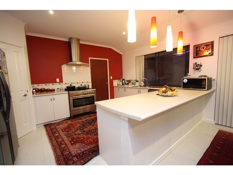 20 Copperback Circle, Huntingdale WA 6110