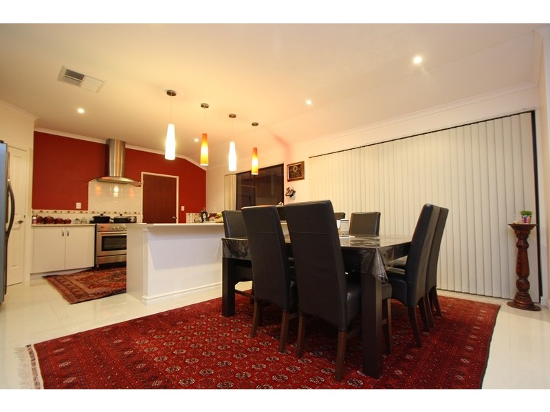 20 Copperback Circle, Huntingdale WA 6110