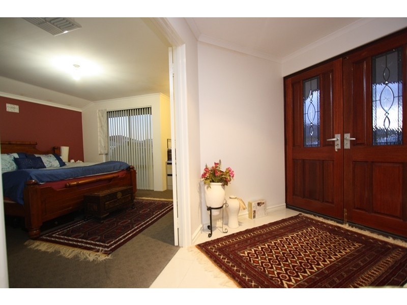 20 Copperback Circle, Huntingdale WA 6110