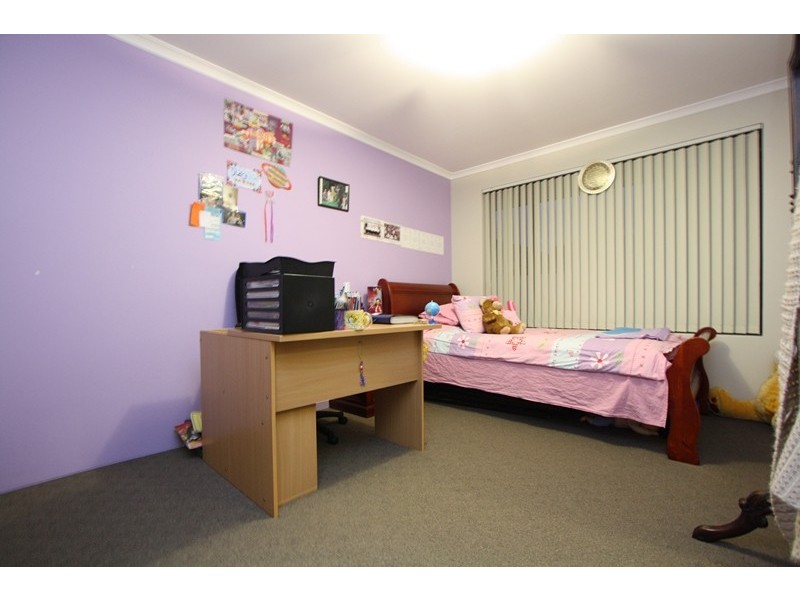 20 Copperback Circle, Huntingdale WA 6110