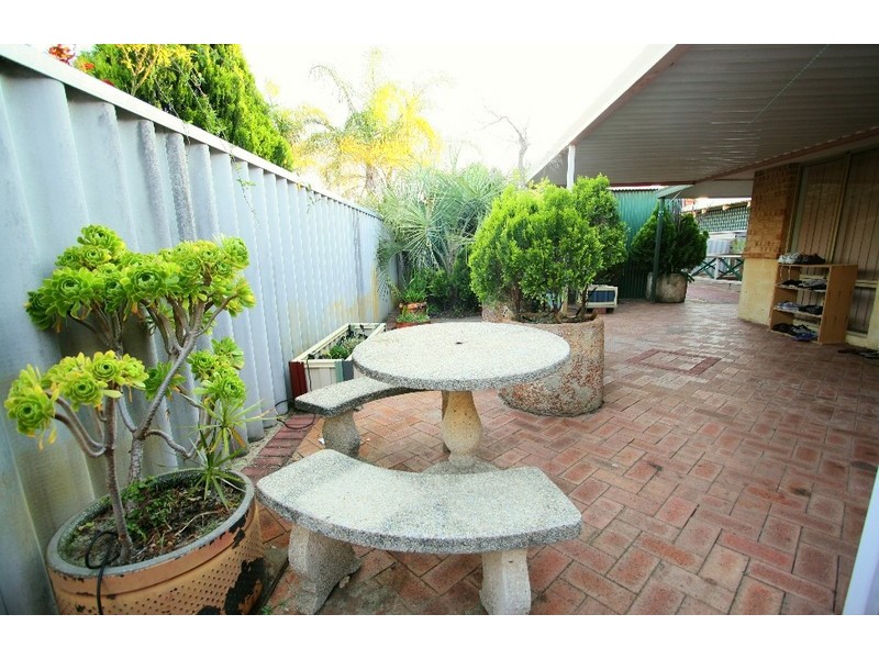 26 Hughes Street, Canning Vale WA 6155