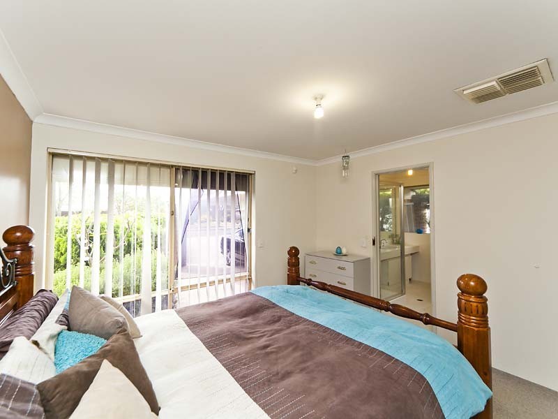 106 Forest Crescent, Thornlie WA 6108