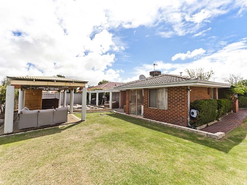 106 Forest Crescent, Thornlie WA 6108