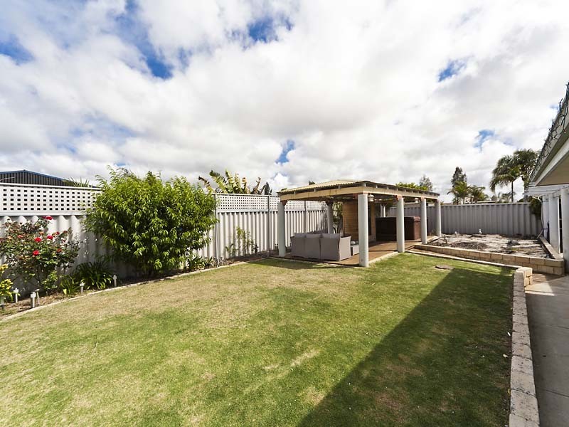 106 Forest Crescent, Thornlie WA 6108