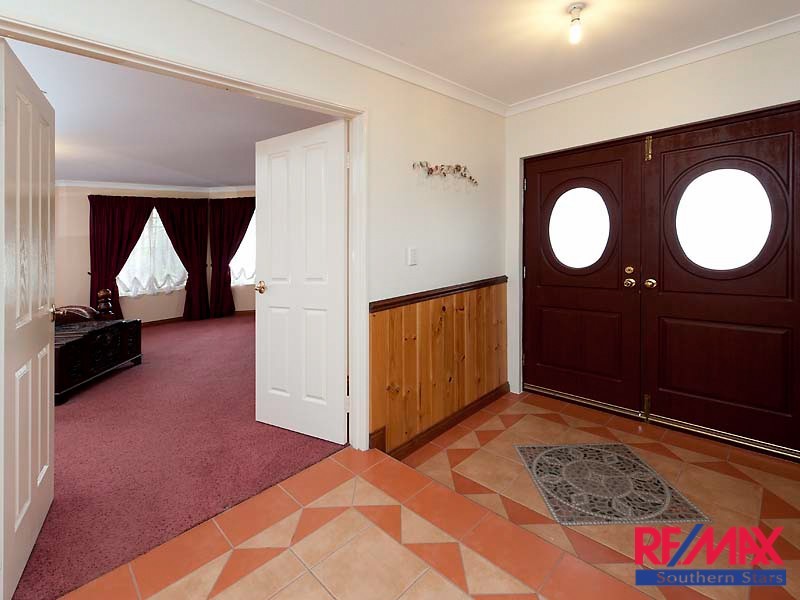 3 BOHEMIA GROVE, Seville Grove WA 6112