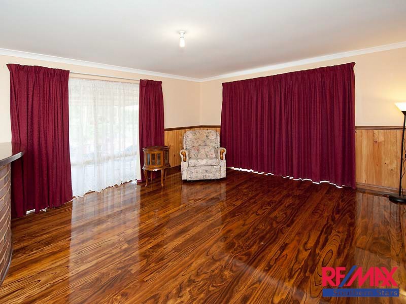 3 BOHEMIA GROVE, Seville Grove WA 6112