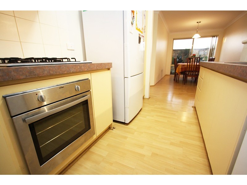 3/48 Thomas Street, Queens Park WA 6107