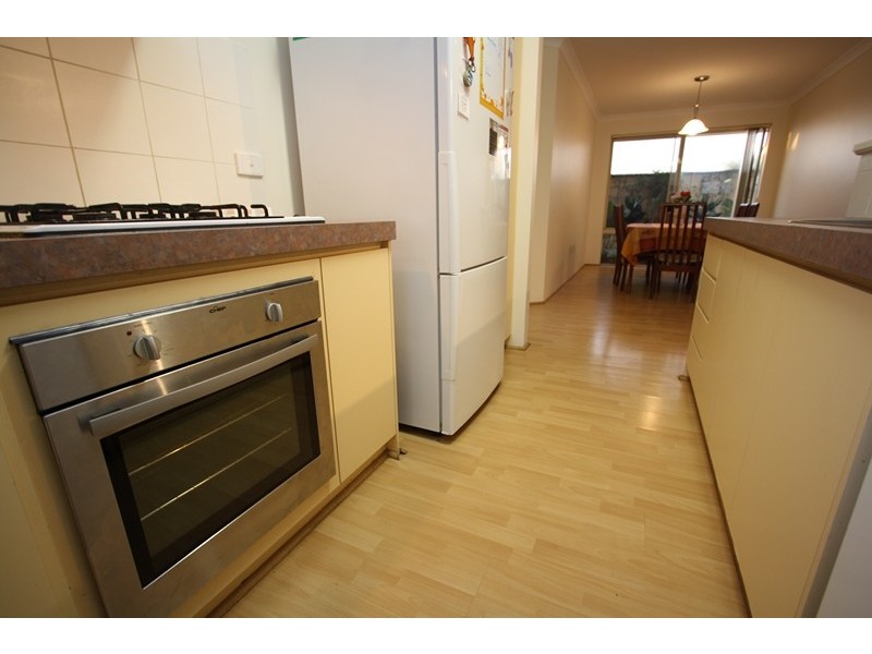 3/48 Thomas Street, Queens Park WA 6107