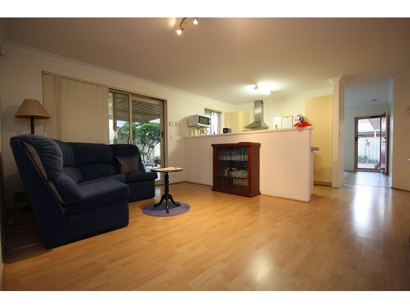 3/48 Thomas Street, Queens Park WA 6107