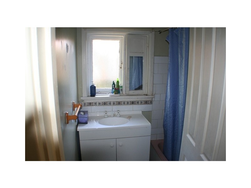 95 Thornlie Ave, Thornlie WA 6108