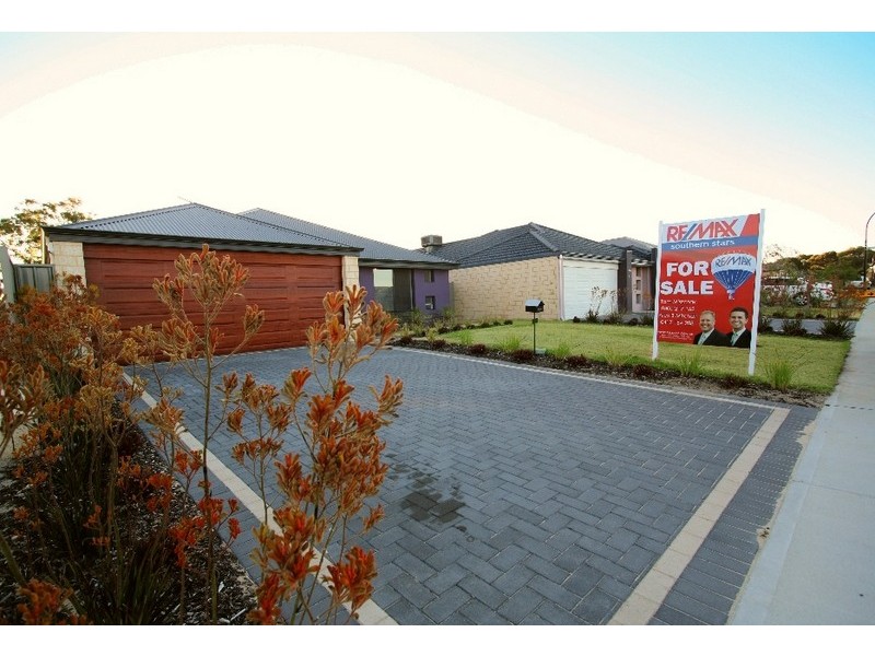 35  Ayer Road, Queens Park WA 6107