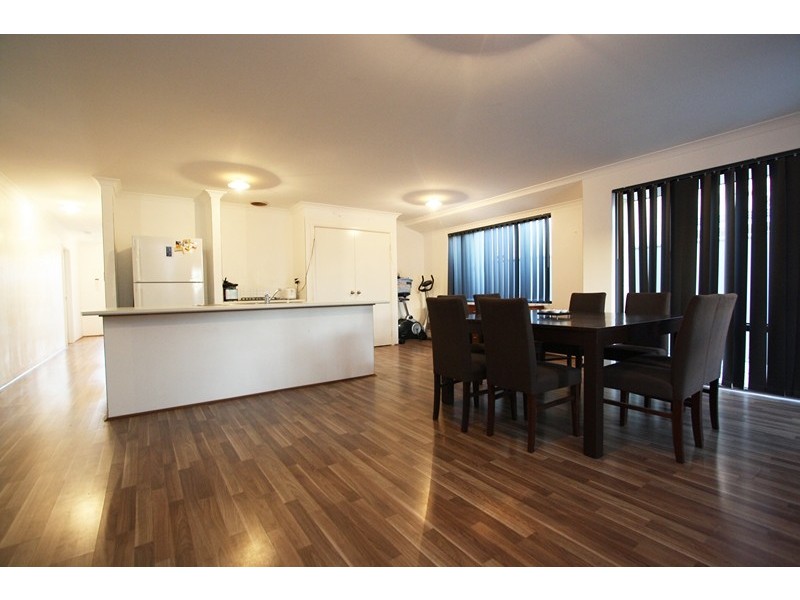 35  Ayer Road, Queens Park WA 6107