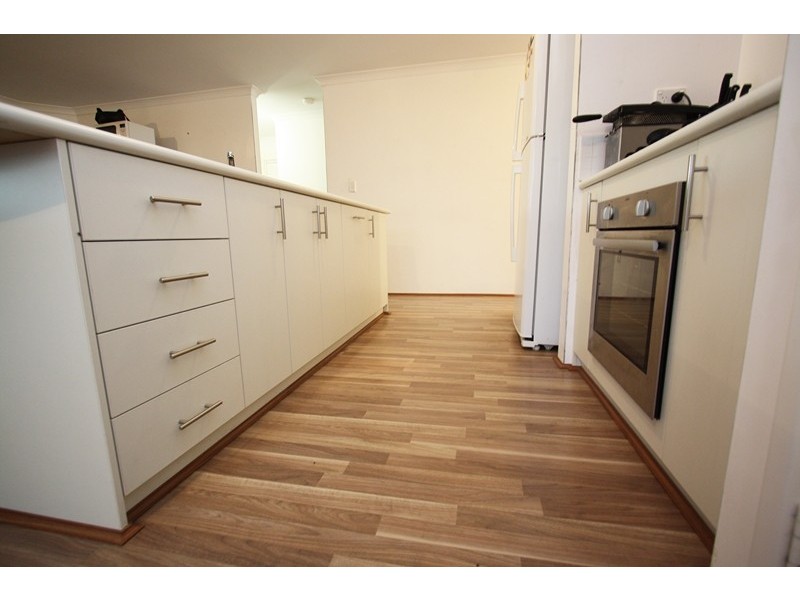 35  Ayer Road, Queens Park WA 6107