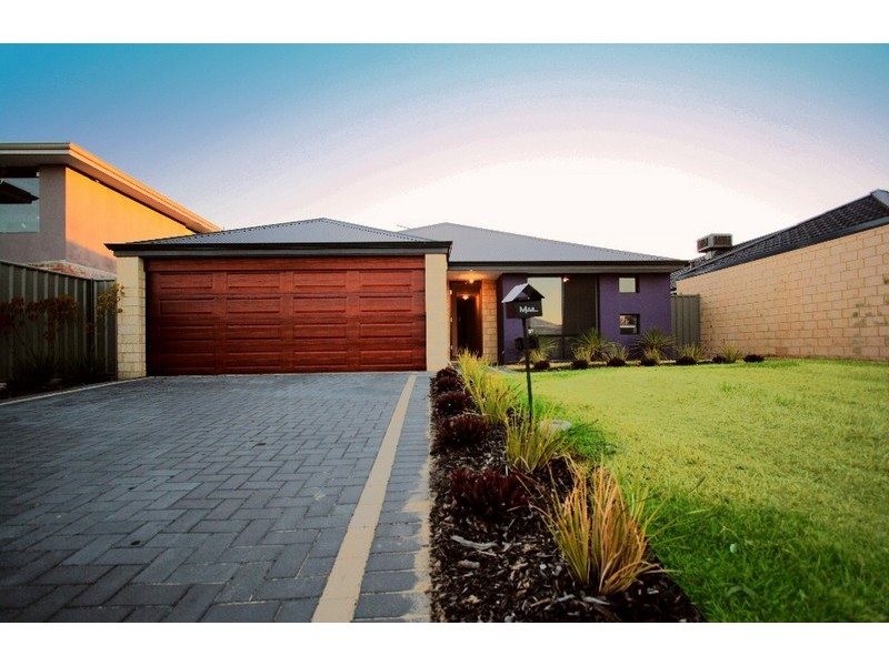 35  Ayer Road, Queens Park WA 6107