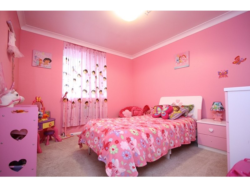 34 Grovelands Drive, Camillo WA 6111