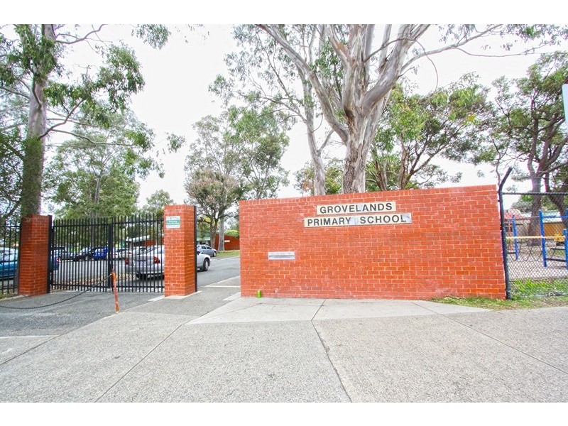 34 Grovelands Drive, Camillo WA 6111