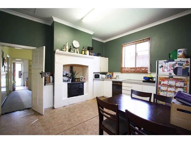 280 Railway Parade, East Cannington WA 6107