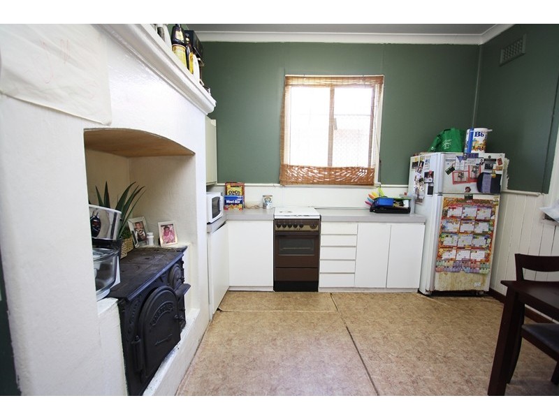 280 Railway Parade, East Cannington WA 6107