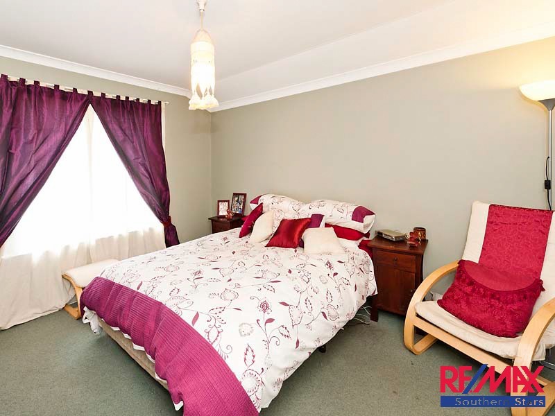 28 SAMUEL LOOP, Canning Vale WA 6155