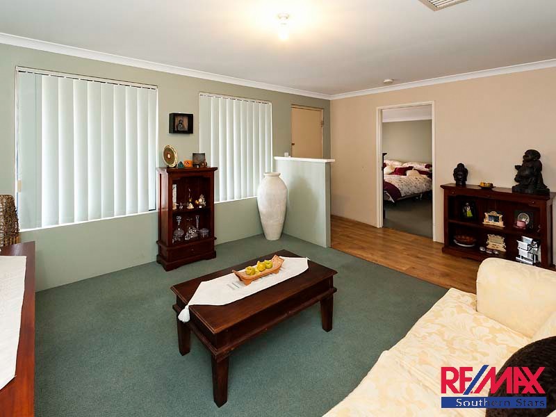 28 SAMUEL LOOP, Canning Vale WA 6155