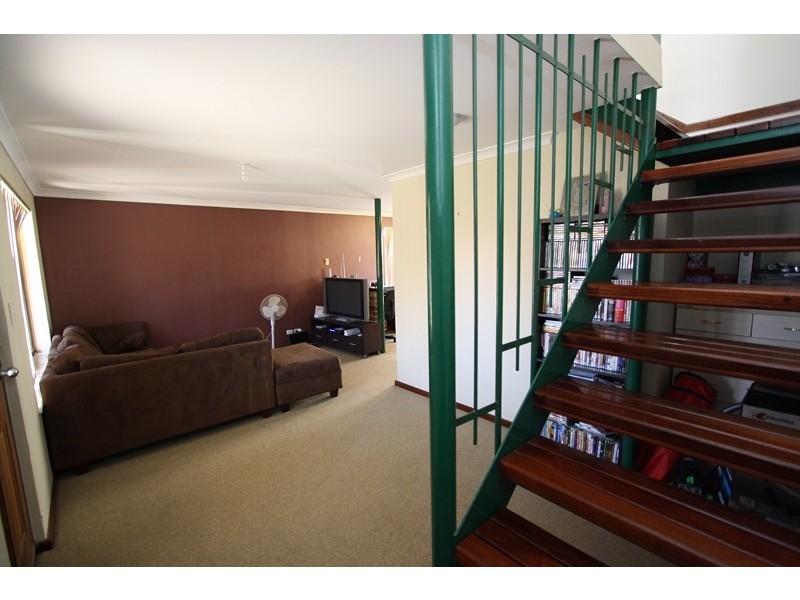 136C Centre Street, Queens Park WA 6107