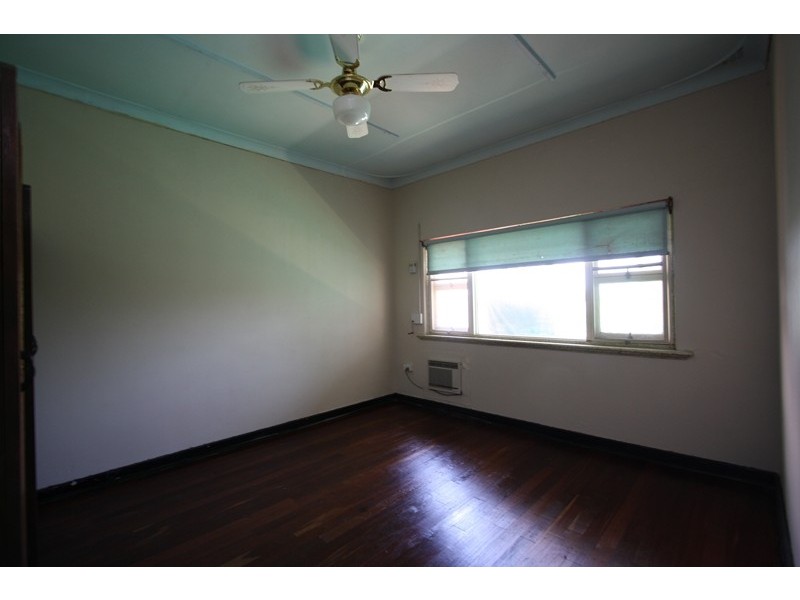5 Bent Street, Cannington WA 6107