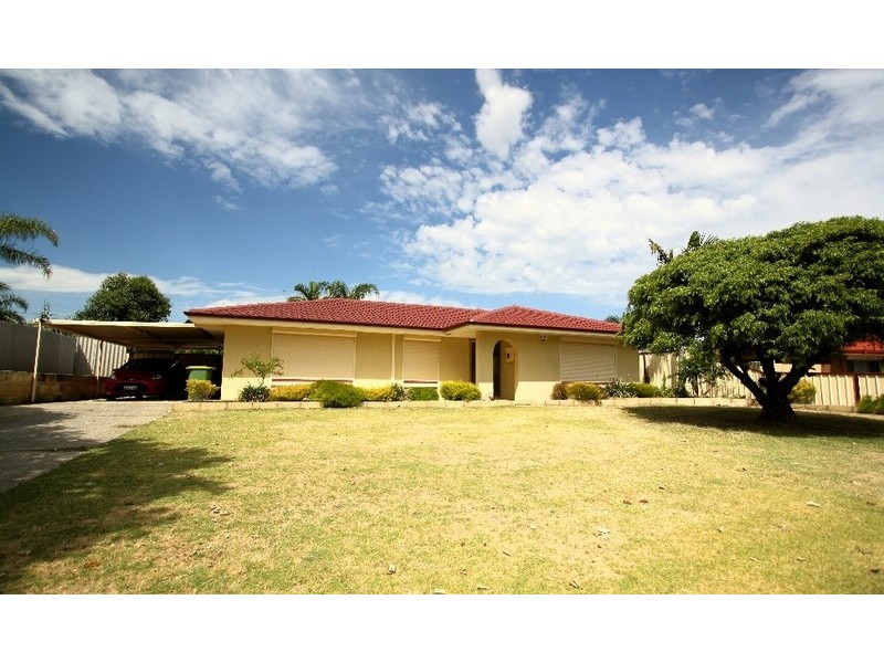 25 McNamara Drive, Thornlie WA 6108