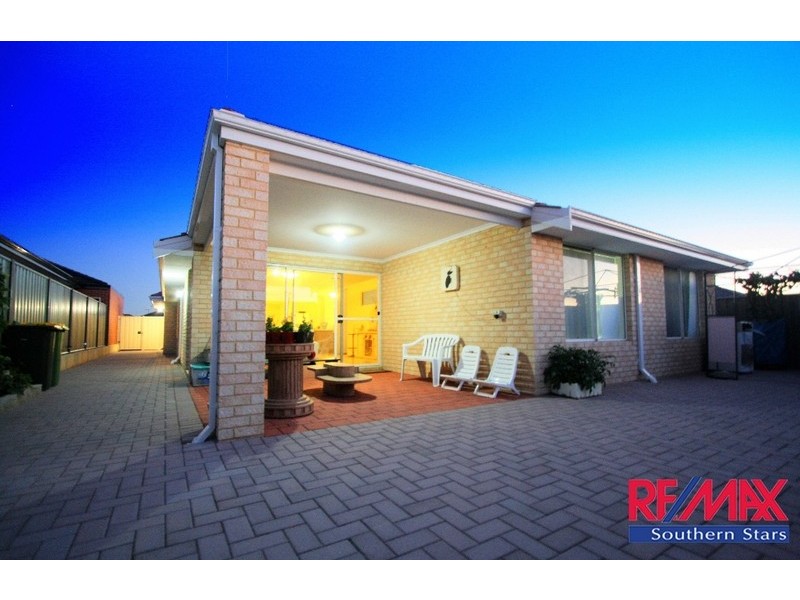 10 Wannell Street, Queens Park WA 6107