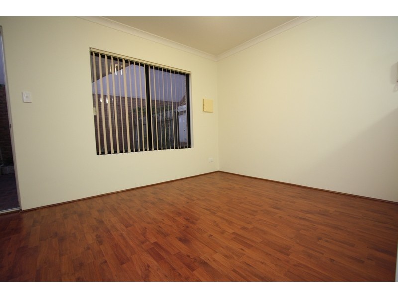 2/20 Gochean Avenue, Bentley WA 6102