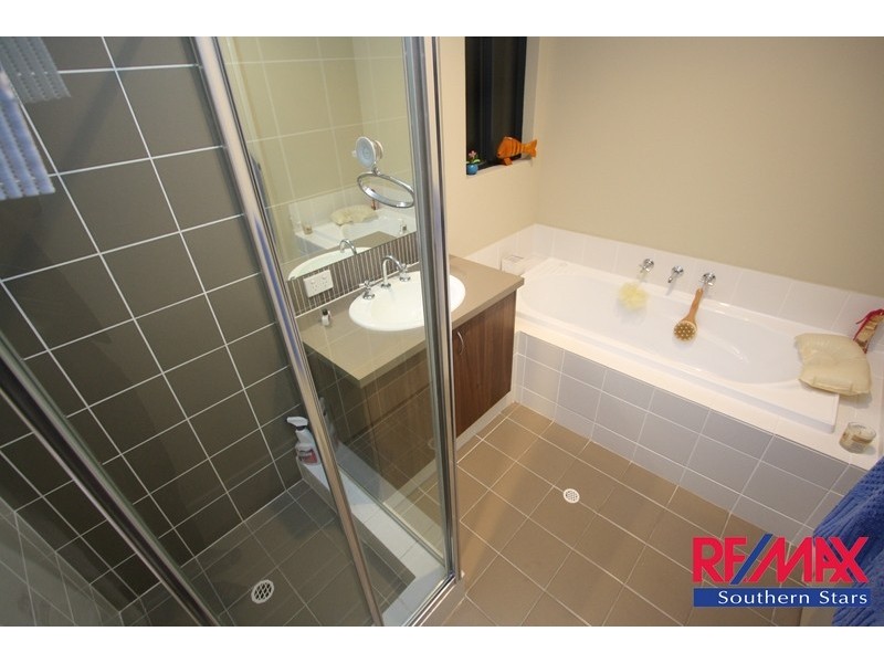 6/18 Renou Street, Queens Park WA 6107