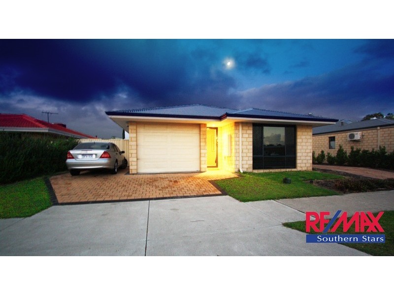 6/18 Renou Street, Queens Park WA 6107