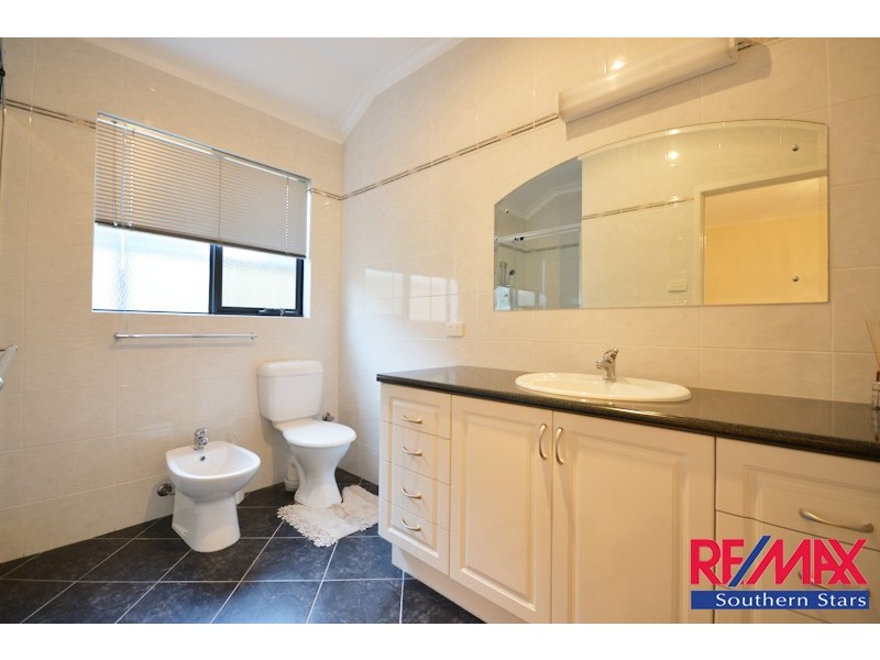 13B Corona Crescent, Cannington WA 6107