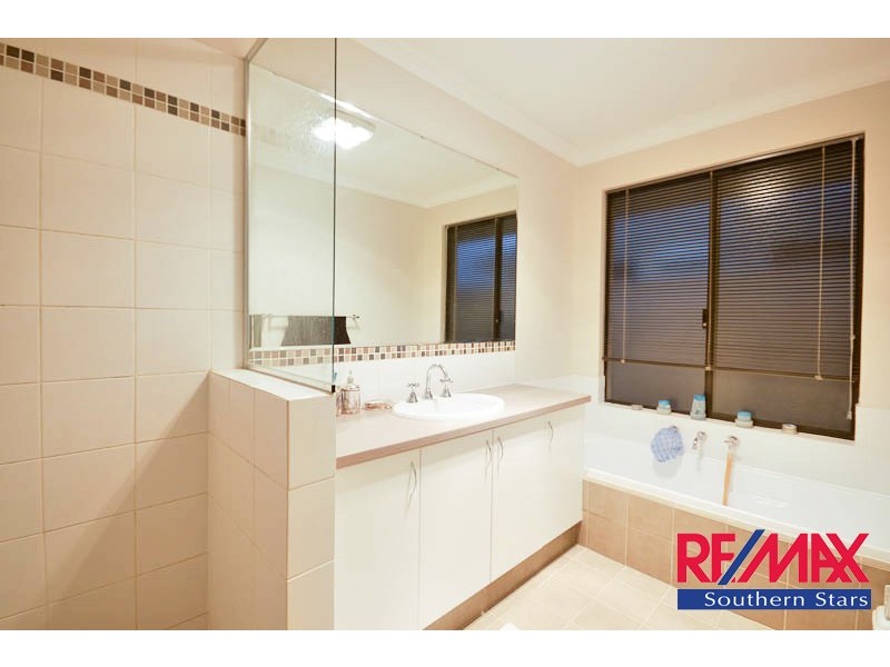 31 Elizabeth Street, East Cannington WA 6107