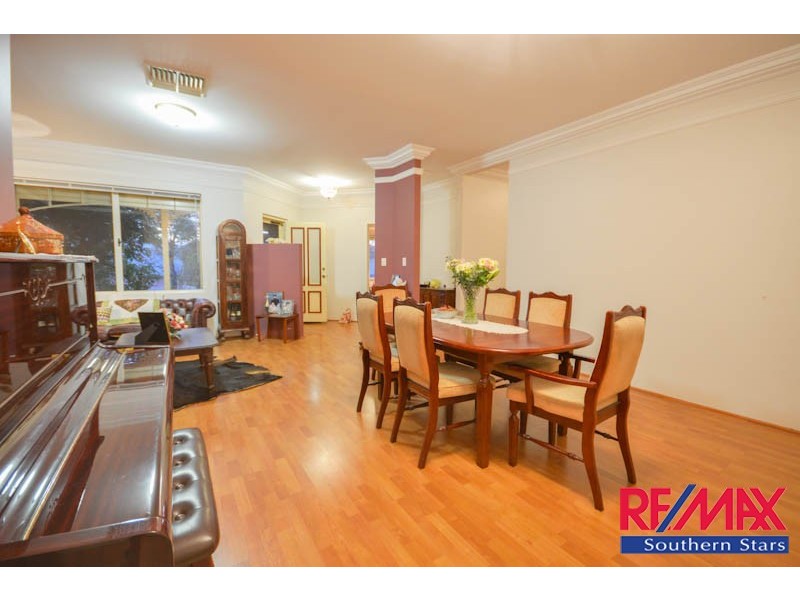 6 Clipper Parade, Canning Vale WA 6155