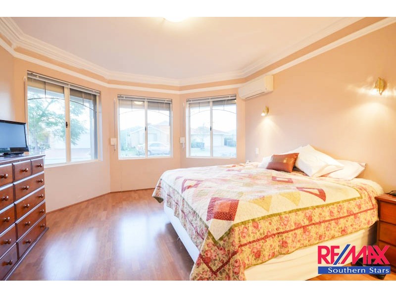 6 Clipper Parade, Canning Vale WA 6155