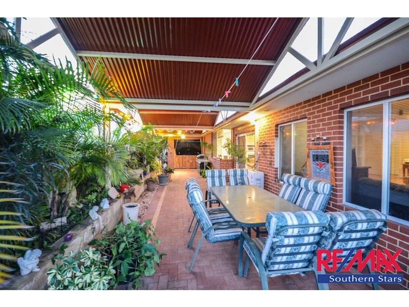 6 Clipper Parade, Canning Vale WA 6155