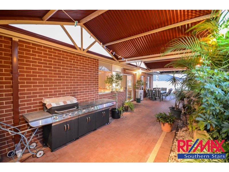 6 Clipper Parade, Canning Vale WA 6155