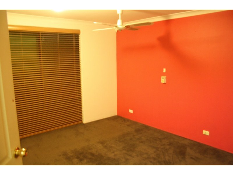 62 Ningaloo Way, Thornlie WA 6108