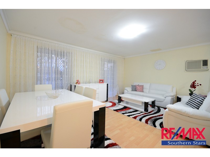 12 Hartfield Street, Queens Park WA 6107