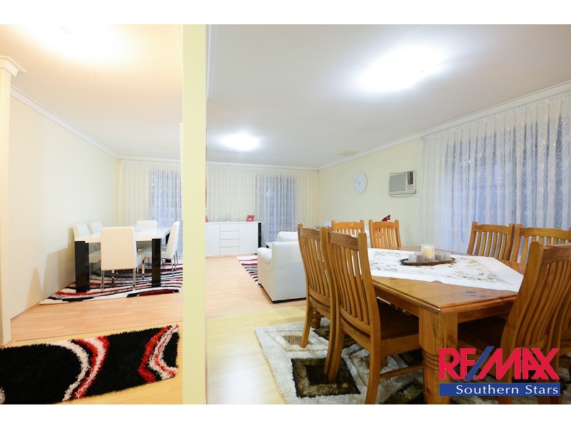 12 Hartfield Street, Queens Park WA 6107