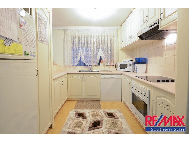 12 Hartfield Street, Queens Park WA 6107