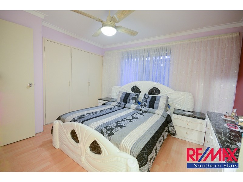 12 Hartfield Street, Queens Park WA 6107