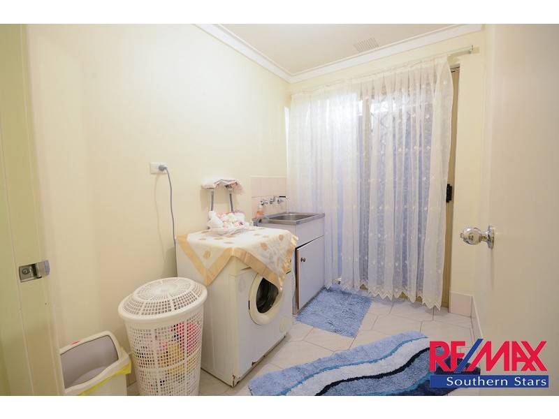 12 Hartfield Street, Queens Park WA 6107