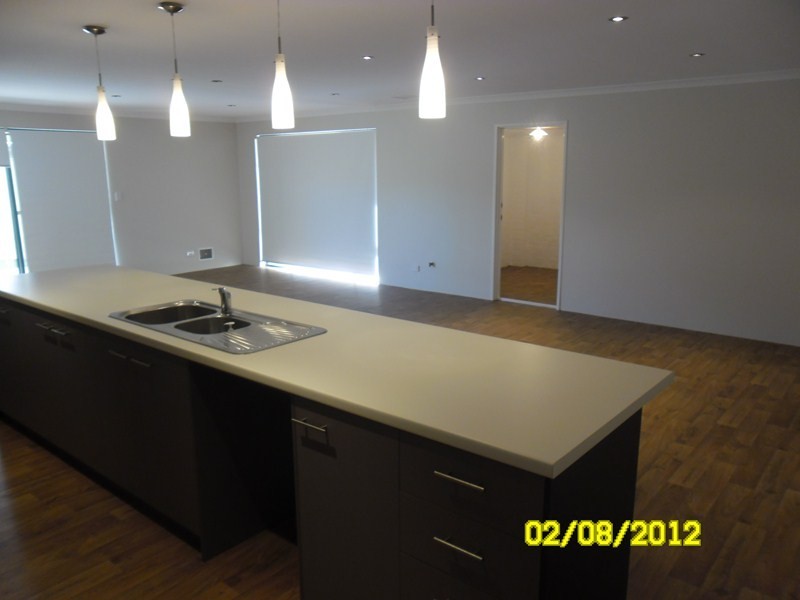 39 Hardwick Blvd, Canning Vale WA 6155