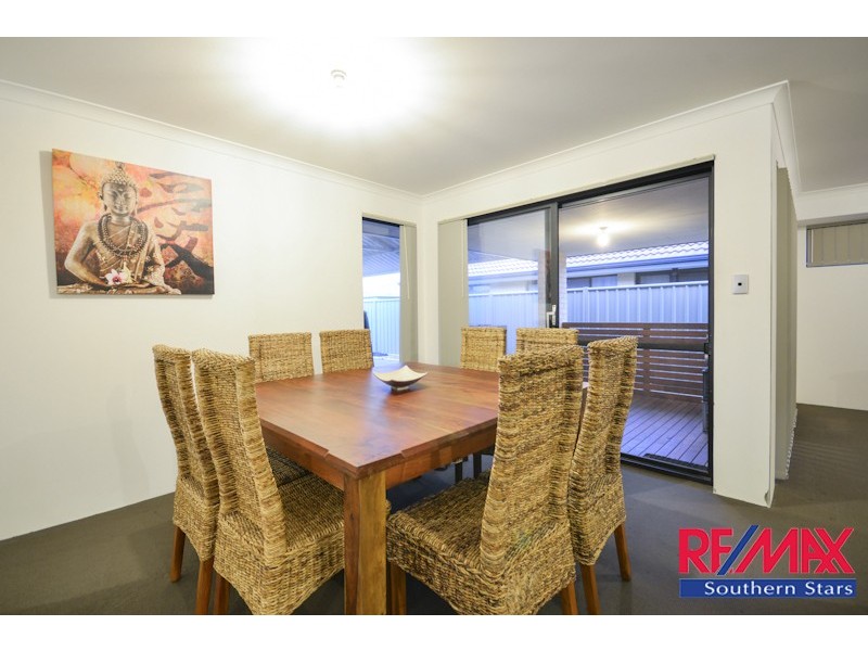 19 Retchford Way, Queens Park WA 6107