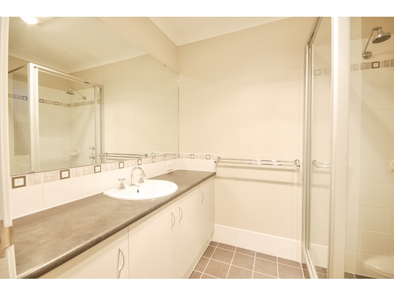 11 Terracina Parkway, Piara Waters WA 6112