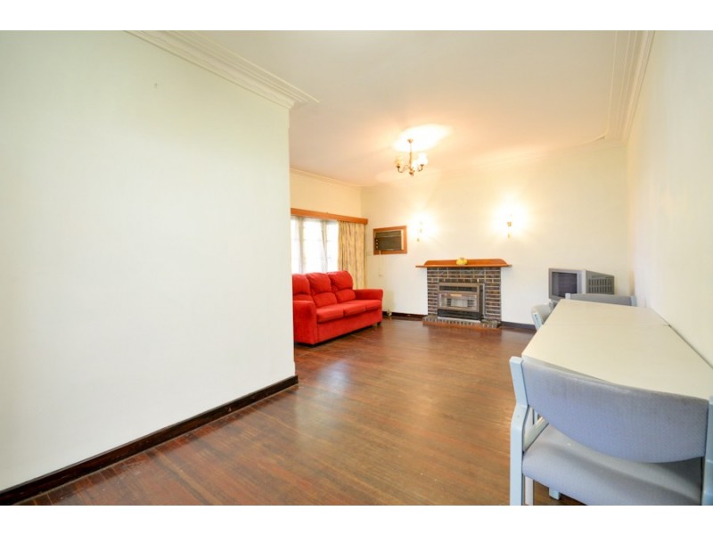 25 Brookland Street, Beckenham WA 6107