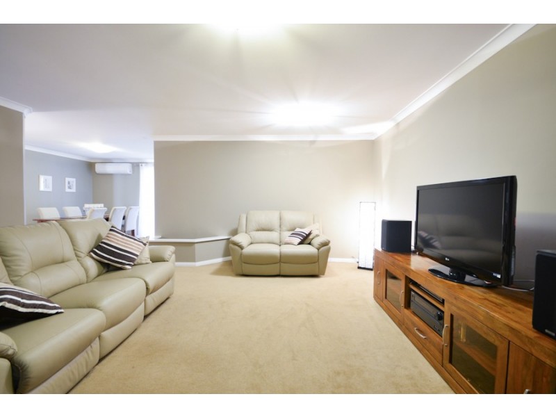 16a Majestic Court, Thornlie WA 6108