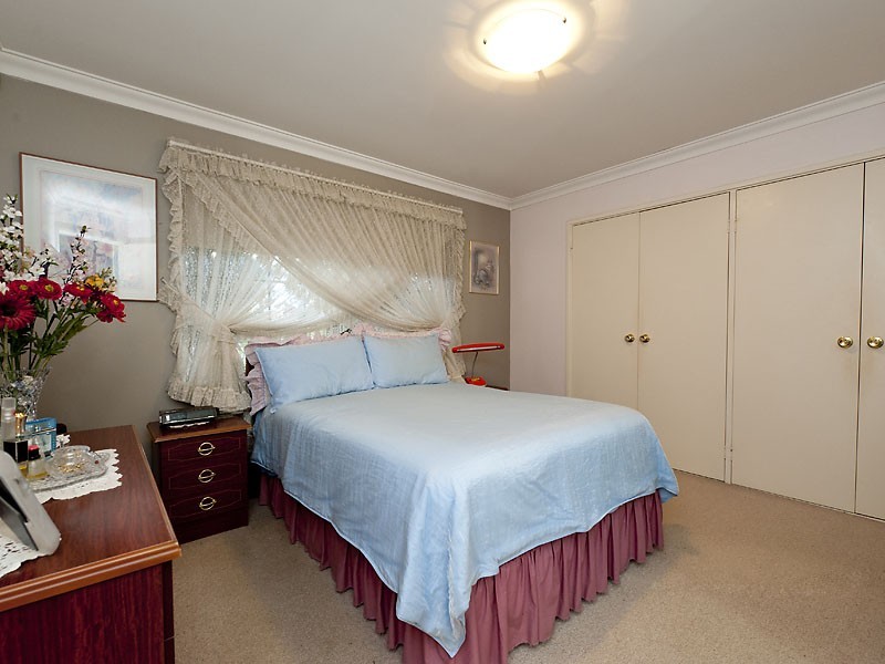 16 Eudanda Place, Cannington WA 6107